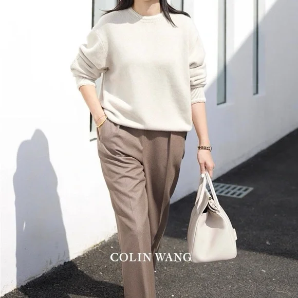 Unisex 100% cashmere crew neck sweater size M